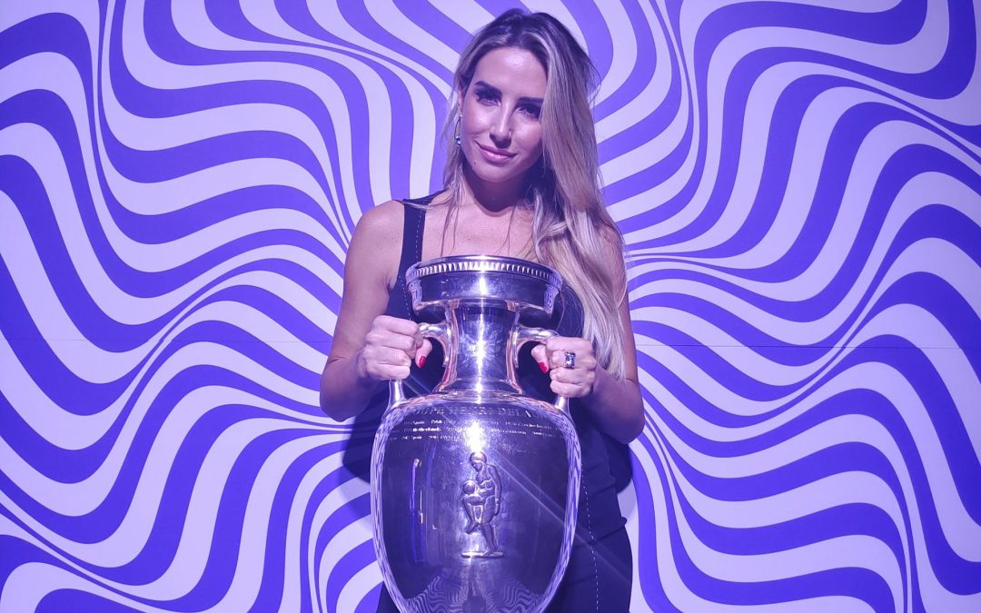 Giorgia Rossi conduce il primo anniversario di Vivo Italia